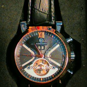 Mens wrist watch